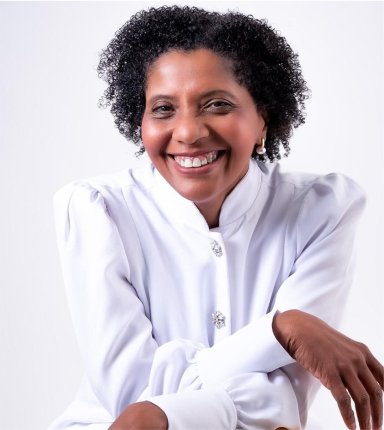Dra. Úrsula  